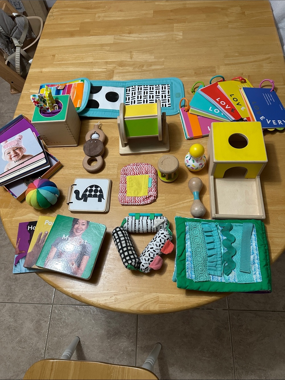 Lovevery toys lot 0-9months